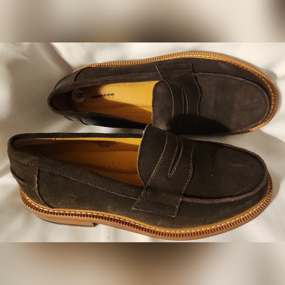 Express genuine suede dark brown loafer. Sz 9 & 12. New - Picture 3 of 4